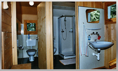 Waldegg - Bad und WC